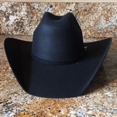 Most Sizes Available Message Me For Your Size Number Please Thank You Black Cowboy Hat, Black Cowboy, Hat For Men, Hat For Man, Cowboy Hat, Woman Colour, Message Me, Cowboy Hats, Accessories Hats