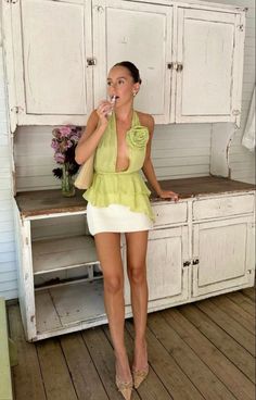 #summerstyle Casual Summer Fits, Portugal Summer, European Summer Outfits, Summer Wardrobe Essentials, Europe Outfits, Italy Outfits, Euro Summer, Crochet Dresses, Summer Attire