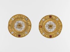 pair of gold and garnete earrings, probably from the reign of charles ii