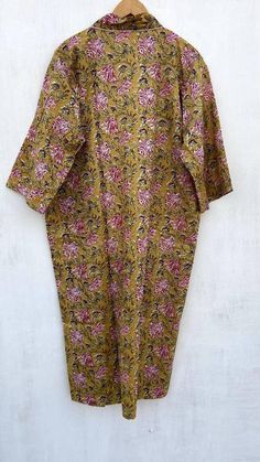 This Robe we makes from 100% Cotton printed fabric. The fabric print is Anokhi Floral which is very popular in all over the world . We use pure cotton cambric fabric . This is free One size robe . There is both side pocket in robe. Length = 120 cms. ( 48 inches) Night Wear Dress, Printed Robe, Organic Colors, Cotton Kimono, Kantha Stitch, Night Wear, Swim Wear, Fabric Print, Dressing Gown