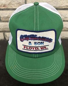 12 patch ideas beyond jackets and bags – Goodordering Floyd Virginia, Digital Twin, Embroidered Patch, Hat Cap, Hats Vintage, Embroidered Patches, Design Inspo