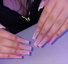 Nail designs Long Acrylic Nail Designs, Her Nails, Glow Nails, Short Square Acrylic Nails, Bling Acrylic Nails, Acrylic Nails Coffin Short