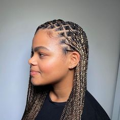 Hombre Knotless Braids, Blonde Highlight Braids Black Women, Light Knotless Braids, Braids With Highlights For Black Women, Knotless Box Braids With Highlights, Highlight Box Braids, Blonde Highlight Braids, Two Tone Knotless Braids