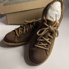 Elevate Your Casual Shoe Game With These Stylish And Comfortable Born Trevan Women's Suede Oxford Shoes. The Rust Brown Color, Solid Pattern, And Low Top Shoe Shaft Style Make Them Perfect For Any Casual Occasion. The Lace-Up Closure Ensures A Snug And Comfortable Fit, While The Round Toe Shape And Flat Heel Style Provide All-Day Comfort. Crafted With High-Quality Suede And Fabric Lining Material, These Shoes Are Built To Last. The Insole Material Is Also Made Of Fabric For Added Comfort. The Bo Casual Brown Lace-up Shoes With Textured Sole, Brown Lace-up Shoes With Leather Sole And Round Toe, Brown Leather Lace-up Shoes With Stitched Sole, Brown Moc Toe Lace-up Shoes With Textured Sole, Brown Low-top Oxfords With Stitched Sole, Casual Oxford Shoes, Suede Oxfords, Born Shoes, Top Shoes