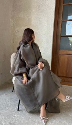 Modest Fashion Abaya, Fashion Abaya Style, Abaya Aesthetic, Elegant Abayas, Fashion Abaya