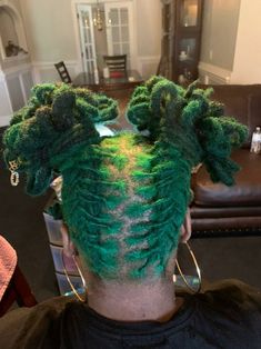 #locstyles #dreads #green #greenlocs Green Dreads, Funny Face Photo, Braided Hairstyles For Teens, Locs Hairstyles, Funny Faces, Braided Hairstyles