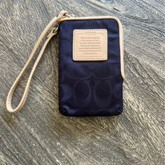 Coach Wristlet - Like New Color: Blue Perfect For Holding Phone, License And Other Small Items. Never Used! Cheap Blue Women's Wristlet, Holding Phone, Bags Coach, Coach Wristlet, Small Items, Wristlets, Coach Bags, Clutches, New Color