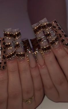 Gold Bling Acrylic Nails, Buchona Nails, Nail Designs Bling, Weak Nails, Hard Nails, Drip Nails, Grunge Nails, Dope Nail Designs