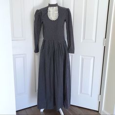 Gorgeous Vintage Hand Sewn Prairie Dress. Navy Calico. - Lace Placket - High Neck - Puffed Sleeves - Long Sleeves - Gathered Waist - Full, Long Skirt - Long Back Zipper Measures Approximately A Medium But Please See Measurements Below To Ensure A Proper Fit. Pit To Pit 17 Waist 16.5” Length 53” Hips Open I Think This May Have Been Made From A Gunne Sax Pattern. Save $10 On Your First Purchase By Signing Up For A Poshmark Account Using Code Honey77 Cottagecore Prairie Dress Little Ethel Cain House Farm Countryside Floral 0304 4 Gunne Sax Pattern, Ethel Cain, House Farm, Hip Openers, Gunne Sax, Skirt Long, Prairie Dress, Dress Medium, Puffed Sleeves