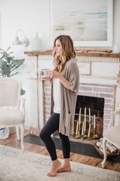 Stylish Mom Outfits, Casual Mom Style, Lauren Mcbride, Lounge Outfits, Mum Fashion, Summer Outfits For Moms, Stil Boho, Chique Outfits, Lounge Outfit