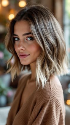 soft blunt cut with subtle waves Cute Hair Shoulder Length, Haircuts For Longer Faces, Short To Mid Length Haircuts For Fine Hair, Mid Length Textured Hair, Lob Haircut For Straight Hair, Layer Lob Haircut, Long Length Bob With Layers, How To Style Shoulder Length Bob, Midlength Haircuts Blonde