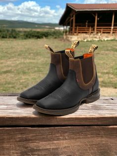 BOTINES CHARROS BLACK DAYDO-MIX | Genuine Leather Cowboy Boots and Hats — Zapateria Guadalajara Bota Country, Leather Cowboy Boots, Leather Boot, Modern Man, Leather Material, Cowboy Boots, Cowboy Hats, Leather Boots, Rubber Sole