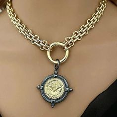 Gold Chunky Multilink Chain Necklace-French Bee Replica Coin, Coin wit - Vanessadesigns4u Hand Knotted Necklace, Beautiful Gold Necklaces, 18k Gold Necklace, Bee Pendant, Gold Coin, Gold Necklace Designs, Gold Necklaces, Gold Choker, Necklace Online