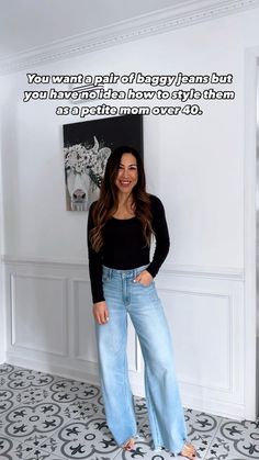 Stove Pipe Jeans Outfit, Wide Leg Baggy Jeans Outfit, Super Wide Leg Jeans Outfit, Baggy Wide Leg Jeans Outfit, Light Wash Denim Outfit, Relaxed Jeans Outfit, Wide Legged Jeans Outfit, Cuffed Jeans Outfit, Outfit Petite