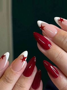 Red Almond Design Nails, Classy Red Nail Designs, Easy Nail Acrylic Ideas, Red Cool Nails, Short Stiletto Nails Summer, Star Nail Art Designs, Red Almond Nails With Design, Star Red Nails, Acrylic Nails With Cherries