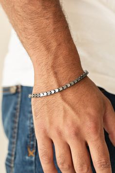 A thick strand of glistening gunmetal box chain links around the wrist for a bold look. Features an adjustable clasp closure. Sold as one individual bracelet. Bedazzled Jewelry, Mens Bracelet Black, Turquoise Bead Bracelet, Purple Pearl, Purple Rhinestone, Chain Links, Black Bracelets, Paparazzi Accessories