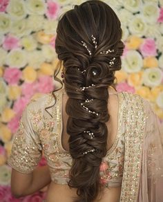 Bridesmaid Hairstyle Ideas, Messy Braided Hairstyles, College Pics, Bridesmaid Hair Inspo, Bridesmaid Hairstyle, Hair Style On Saree, All Types Of Hair, Trending Hair