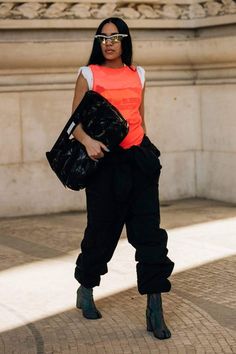 Tabi Shoes: A Viral Celebrity Trend & How To Rock The Look — The Style Diary. Tabi Boots Street Style, Boots Outfit Skirt, Basketball Game Outfit Women, Boots Street Style, Sleek Dress