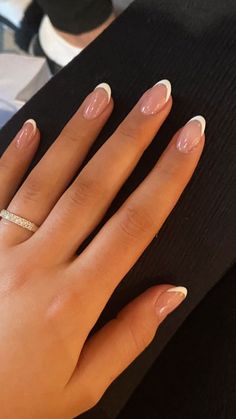 Short Classy Nails, Lily Nails, Henna Nails, Nail Tip Designs, Spring Acrylic Nails, Simple Gel Nails, Summery Nails, Girly Acrylic Nails, Classy Acrylic Nails