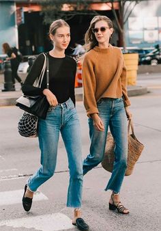 LE CATCH fashion week jeans Chique Outfit, Skirt Diy, Fashion Goals, Effortless Outfit, Winter Mode, Fashion Blogger Style, Street Style Trends, Outfits Winter