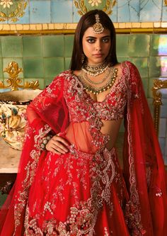 Red bridal raw silk lehenga set with two tulle dupattas. Dolly J, Raw Silk Lehenga, Chic Brides, Ethnic Outfits, Elegant Bride, Silk Lehenga, Yes To The Dress, Bridal Beauty, Red Silk