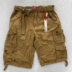 Vintage Pj Mark Cargo Shorts Mens 40 Brown Baggy Skater Belted Y2k Grunge Nwt The Item Photographed Is The Exact Item You Will Receive. Please See All Pictures For Measurements! Condition Notes: Whether This Item Is New Or Pre-Owned We Encourage You To View All Of The Pictures Provided For Measurements And Or Any Noticeable Flaws. We Suggest You Compare The Measurements To Your Favorite Clothes To Ensure A Great Fit! Casual Cargo Shorts For Outdoor With Belt Loops, Casual Short Cargo Pants With Belt Loops, Casual Bermuda Bottoms With Belt Loops, Casual Short Cargo Shorts With Belt Loops, Casual Bermuda Bottoms For Outdoor, Casual Cargo Shorts With Belt Loops And Relaxed Fit, Casual Short Leg Cargo Pants, Casual Khaki Shorts With Belt Loops, Casual Bermuda Pants With Belt Loops