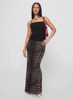 Long Cheetah Skirt Outfit, Long Cheetah Skirt, Cheetah Skirt Outfit, Cheetah Skirt, Baby Crop Top, Leopard Print Skirt, Pink Formal Dresses, Festival Tops, Strapless Tops