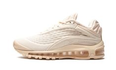 Air Max Deluxe SE AT8692 800 Ice Shoes, Ice Fashion, Rave Style, Fresh Sneakers, Nike Shoes Air Max, Nike Air Max For Women, Air Max Women, Latest Sneakers, Nike Fashion