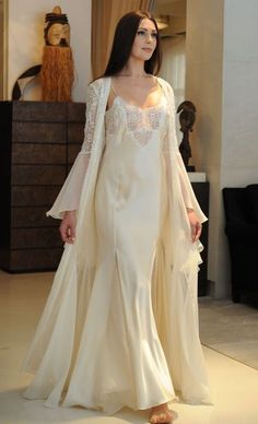 Nightgown Romantic, Night Gown Dress, Luxury Sleepwear, Sleepwear Fashion, Night Dress For Women, Nightgowns For Women, فستان سهرة, Silk Gown, Lingerie Outfits