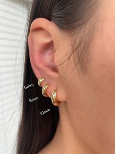 Small Thick Hoop Earrings Sterling Silver Gold Chunky Hoops - Etsy Earrings Cartilage, Thick Hoop Earrings, Small Gold Hoop Earrings, Small Gold Hoops, Chunky Hoop Earrings, Chunky Earrings, Mini Hoop Earrings, Jewelry Lookbook, Earrings Minimalist