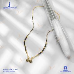 Mangalsutra New Design, Fancy Mangalsutra Designs Gold, Mangalsutra Vati, Small Mangalsutra, Shadi Ideas, Fancy Mangalsutra, Gold Jewellery For Women, Simple Necklace Designs