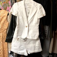 Nwt White Suit Blazer And Shorts. Perfect Safari Look. Both Pieces Are Size 8 White Workwear Sets With Pockets, White Sets With Pockets For Spring, Elegant White Sets With Pockets, Chic Cotton Pantsuit For Spring, White Cotton Sets For Workwear, Tailored White Sets For Spring, White Tailored Sets For Spring, Tailored White Pantsuit With Pockets, Fitted Cotton Pantsuit For Work