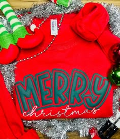 UNISEX red sweatshirt made with glitter vinyl and puff vinyl. Red Christmas Shirts Vinyl, Htv Vinyl Shirt Ideas, Cricket Sweatshirt Ideas, Puff Vinyl Sweatshirt Ideas, Puffy Vinyl Shirt Ideas, Diy Christmas Sweatshirts, Vinyl Christmas Gifts, Vinyl Shirts For Women, Puff Vinyl Sweatshirt