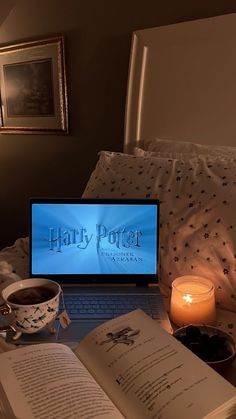 Snow Cozy Aesthetic, Cozy Winter Reading Aesthetic, Fall Photo Dump Aesthetic, Winter Autumn Aesthetic, Autumn Journaling Aesthetic, Cosy Autumn Books, Autumn Aesthetic Study, Harry Potter Autumn Wallpaper, Halloween Cozy Aesthetic