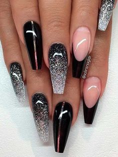 Best Ombre Nails, Nails In Pink, Black Ombre Nails, Black And White Nail Designs, Black And White Nails, Black Nails With Glitter, Black Coffin Nails, Gold Glitter Nails