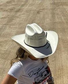 Cowboy Boot Pictures, Stampede Aesthetic, Neon Cowgirl, Picture Inspo Instagram, Brain Map, Cabin Summer, West Aesthetic, American Aesthetic, Mexico Pictures