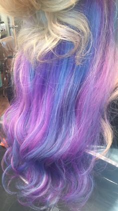 Purple and blue hair Purple Peekaboo Hair, Purple And Blue Hair, Purple Blonde Hair, Pinwheel Hair Color, Blonde Colors, Hair Colors Ideas, Peekaboo Hair Colors