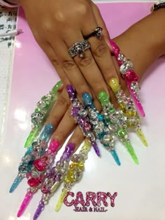 PLS READ: i DO NOT condone blackfishing nor blackface this is only for gyaru archive purposes ONLY!! #gyaru #yamanba #manba Gyaru Nails Long, Glow Nails, Y2k Nails, Exotic Nails