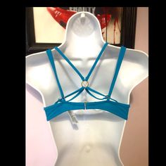 New No Tags So Beautiful Gives You One Cup A Nice Original Lift Aqua Blue Color 32c Victoria's Secret Stretch Underwire Swimwear, Blue Fitted Strappy Swimwear, Victoria's Secret Stretch, Bra Friendly Swimwear, Aqua Blue Color, Cup A, Cheeky Bikinis, Victoria Secret Swim, So Beautiful, Aqua Blue