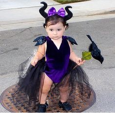 Family Themed Halloween Costumes, Maleficent Disney, Sleeping Beauty Costume, Themed Halloween Costumes, Maleficent Costume, Disney Minnie Mouse Ears, Disney Headbands, Halloween Tutu