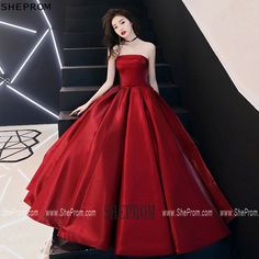 Red Satin Strapless Dress For Prom, Red Strapless Dress With Sweetheart Neckline For Banquet, Elegant Skirt For Prom And Party Season, Formal Red Satin Skirt, Red Satin Formal Skirt, Red Satin Skirt For Formal Occasions, Red Strapless Evening Dress For Prom, Red Floor-length Skirt For Party, Red Evening Skirt For Party Season