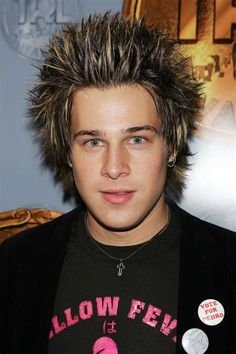 2000 Hairstyles Mens. There are any references about 2000 Hairstyles Mens in here. you can look below. I hope this article about 2000 Hairstyles Mens can be useful for you. Please remember that this article is for reference purposes only. #2000 #hairstyles #mens Early 2000 Hairstyles, 00s Hairstyles, Early 2000s Hair, 2000 Hairstyles, Early 2000s Hairstyles, Ryan Cabrera, 2000s Hair, 2000s Hairstyles, Trendy We Fryzurach