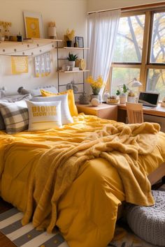 college dorm room ideas aesthetic yellow Yellow Kitchen Cabinets, Yellow Bedding, Yellow Kitchen, Dorm Room Decor, College Dorm, Dorm Room, Kitchen Cabinets