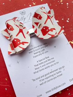 Dolly Bow Christmas Inspired Elf Hair Bow ❤️🤍 White & Red Leatherette Bow with Elf pattern & Silver Mirrored Centre.  Beautiful Poem from the Elf printed on the backing card 🎅🏼  Stress free gift from the E L F  visitor this December!  One size Large 3.5" Clip Handmade  @dollybow Elf Pattern, Elf Hair, Christmas Hair Bows, Bow Christmas, Bow Hair Clip, Poems Beautiful, Christmas Hair, Backing Card, Unique Boutique