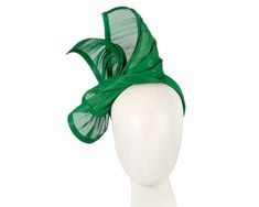 Bespoke green silk abaca racing fascinator by Fillies Collection Racing Outfit, Comfortable Headbands, Spring Racing, Green Silk, Fascinator, Elegant Design, Melbourne, Bespoke, Australia