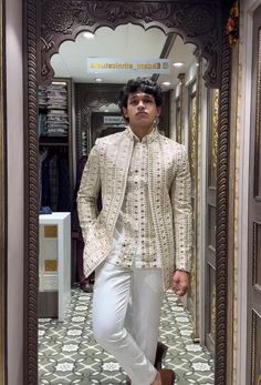 *3 Piece Golden , Open Shrug Set , Groom Special Shurg set . *Fabric: %100 Georgette,Satin  Thick, Warm, Comfortable, Breathable, Softer, Satin Feeling *Center Open  Button Blazer with 6 Button Vest,  With Zipper Fly Pants. *This Suit Has A 6" Drop Which Is The Difference Between The Size Of The Sherwani & Pants. For Example, A 40r Jacket Includes A 34W Pant *Dry Clean Only Important Note: All Our Products Are Made To Order ! Please Contact Us For Perfect Fitting Suit. .Full Lining Tuxedo Suit W Open Jodhpuri Suits For Men, Open Jacket Kurta Men, Koti Kurta For Men Wedding, Open Jodhpuri, Jodhpuri Suits For Men Wedding, Unique Mens Wedding Suits, Indo Western Dress For Men, India Fashion Men, Suit For Men Wedding