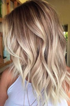 Hottest Blonde Ombre Hair Color Ideas ★ See more: http://lovehairstyles.com/hottest-blonde-ombre-hair-color-ideas/ Blonde Layered Hair, Hair Spring, Balayage Hairstyles, Brunette Balayage, Blonde Roots