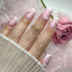 Klaudia Kietlińska | Paznokcie Kobyłka | Delikatne kwiatki 3D 🌸🩷 Zaobserwuj profil po więcej inspiracji ✨ #nailitdaily #nailtop #nailsfascination #naildesign #instanails... | Instagram Trendy Nails, Nails, Instagram