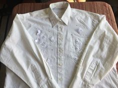 "White Flower and Butterfly Decorated Sequin Blouse, made by Draper's and Damons, Size XL, 65% Polyester, 35% Cotton, measures 25.25\" to 26.25\" across lying flat, and 29\" long. The flowers and butterflies are white cutouts layered onto the blouse and accented with silver sequins! Also, please take a look at my storefront at: https://www.etsy.com/shop/FabFinds42?ref=seller-platform-mcnav I have a wide selection of one-of-a-kind items, from clothing and toys to home decor and gift items, and I White Floral Print Shirt For Formal Occasions, Alien Clothes, White Oxford, Flower And Butterfly, White Floral Blouse, Flower Blouse, Pink Dress Casual, Pink Summer Dress, Sequin Blouse