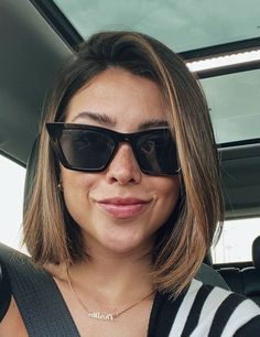 Very Short Brown Hair, Sleek Long Bob, Brown Hair Cuts, Bleached Bangs, Short Brunette Hair, Sunglasses Big, Short Brown Hair, Lob Haircut, Short Hair Balayage